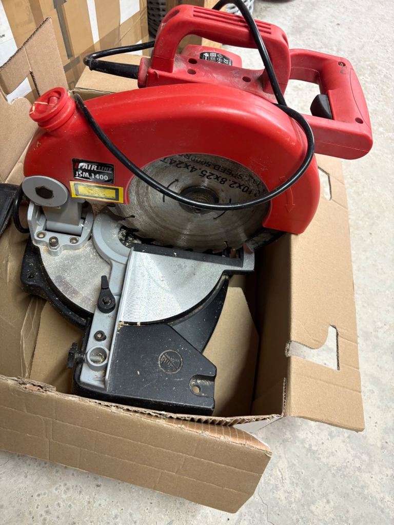 Mitre / Table Saw