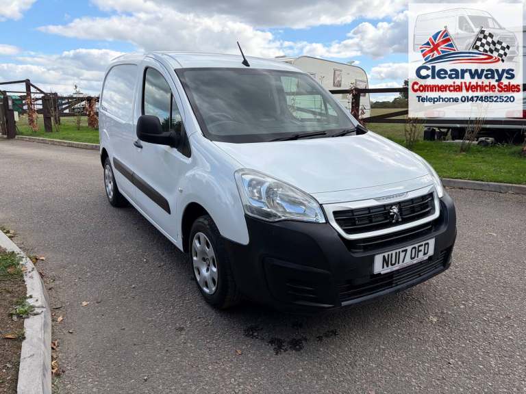 2017 Peugeot Partner 1.6 Blue-HDi 854 Professional Panel Van L1  98bhp Diesel