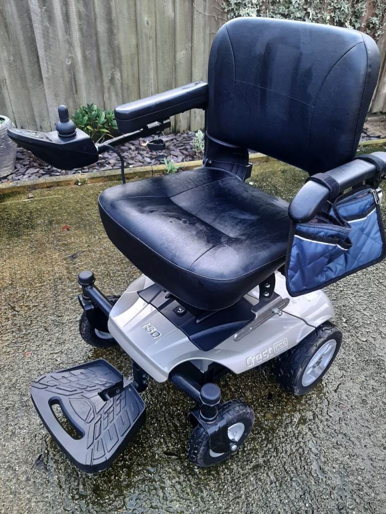 IGO Creast Wheel Chair
