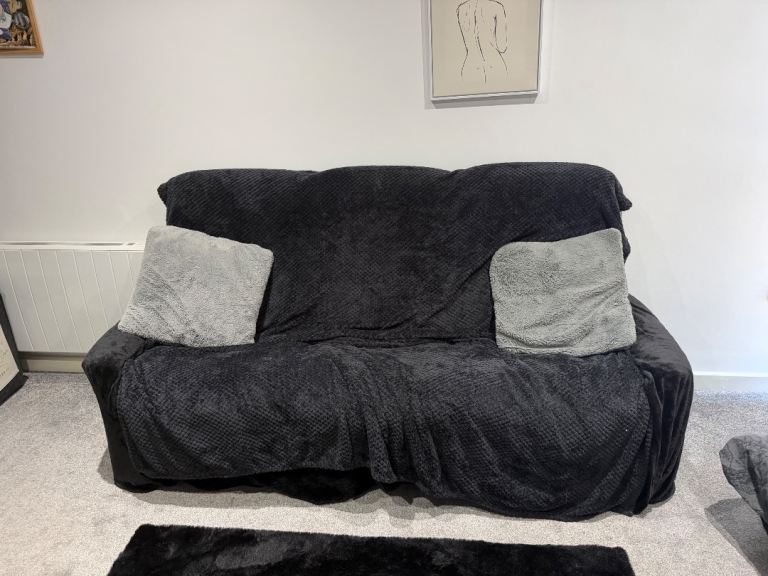 Cream Leather Sofa – 3 Seater, Fair Condition