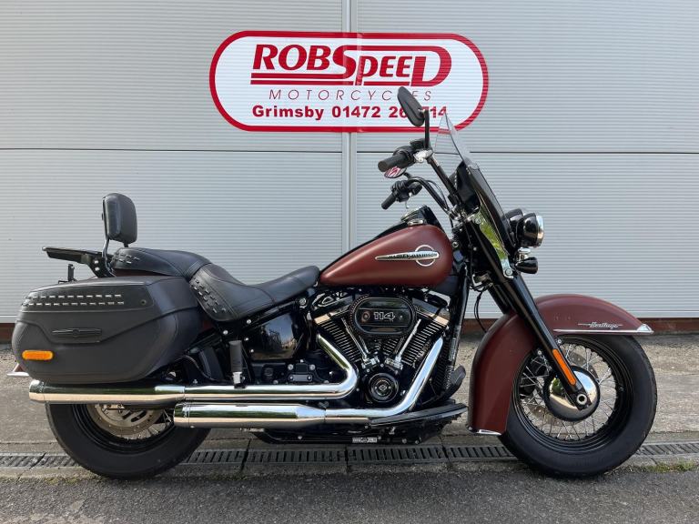 Harley-Davidson FLHCS Heritage Softail Classic 114, 1868cc, 2018