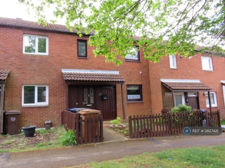 3 bedroom house in Haselrig Square, Northampton, NN4 (3 bed) (#2827421)