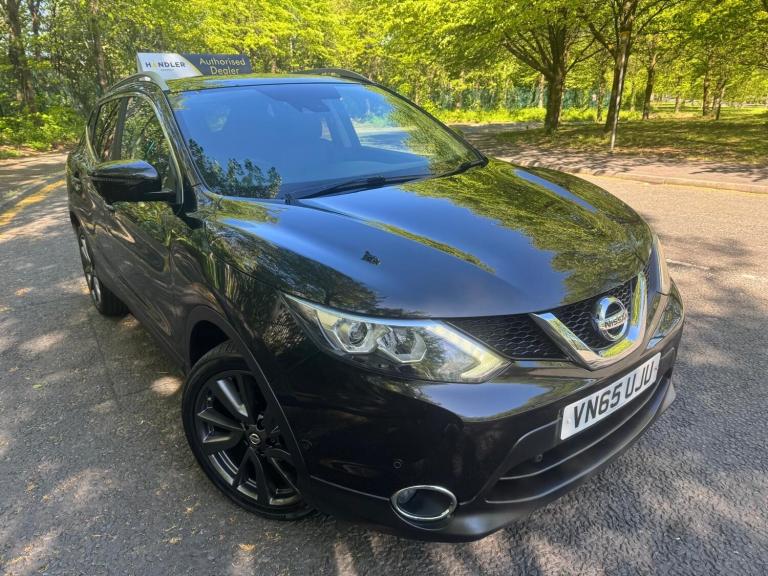 2015 Nissan Qashqai 1.5 dCi Tekna 5dr HATCHBACK Diesel Manual
