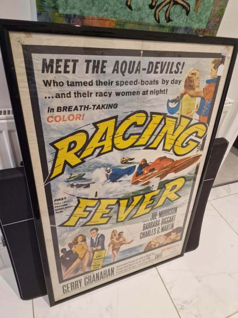 Books, magazines, vinyl, posters, memorabilia 