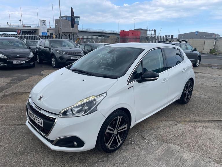 2015 Peugeot 208 1.6 BlueHDi 100 GT Line 5dr HATCHBACK DIESEL Manual