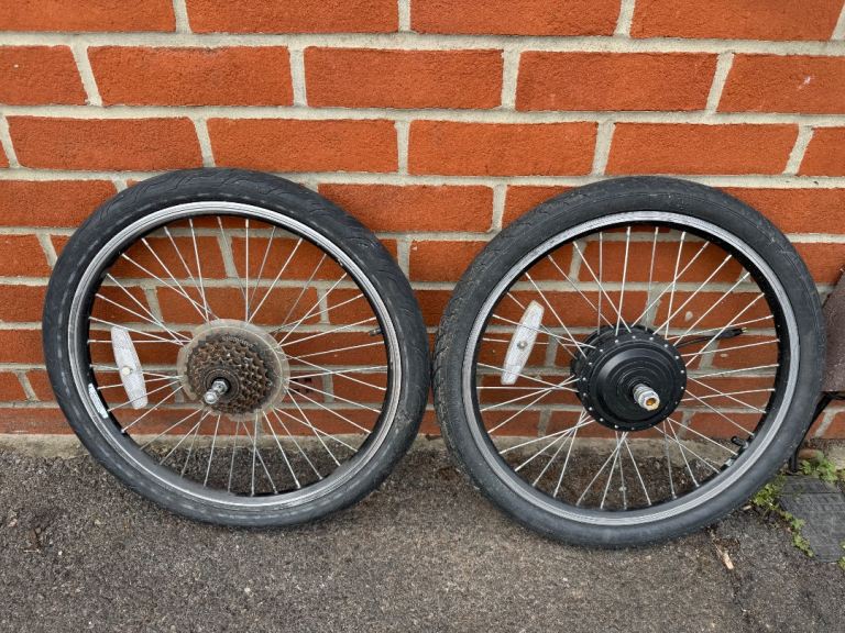 Pair of Electric Bike Wheels – Good Condition