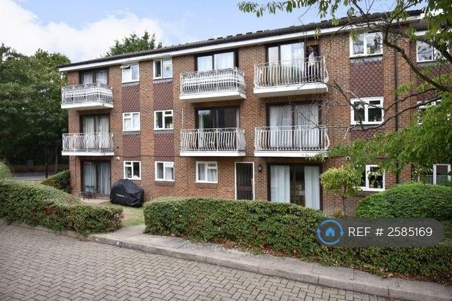 2 bedroom flat in Fleetwood Close, Croydon, CR0 (2 bed) (#2585169)