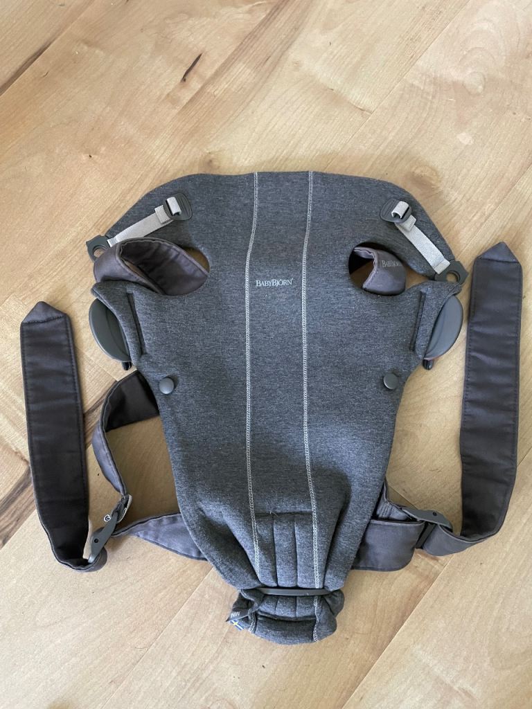 BabyBjorn mini baby carrier