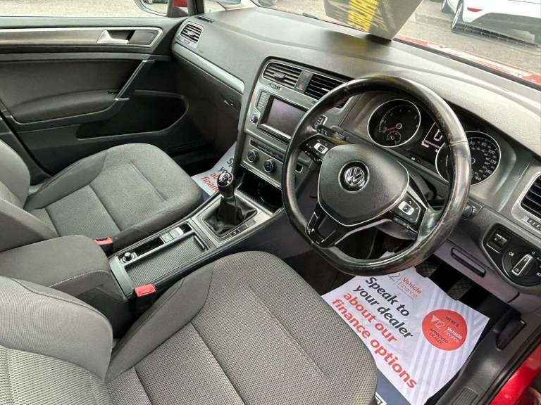 VOLKSWAGEN GOLF 1.4 TSI BlueMotion Tech SE Red Manual Petrol 2013