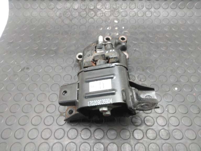 Hyundai I30 Engine Mount 2017-2023