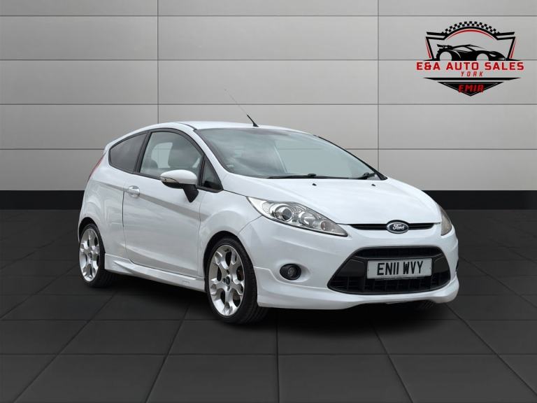 FORD FIESTA 1.6 Zetec S White Manual Petrol 2011