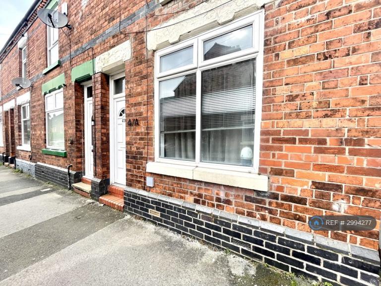 1 bedroom flat in Richard Moon Street, Crewe, CW1 (1 bed) (#2994277)