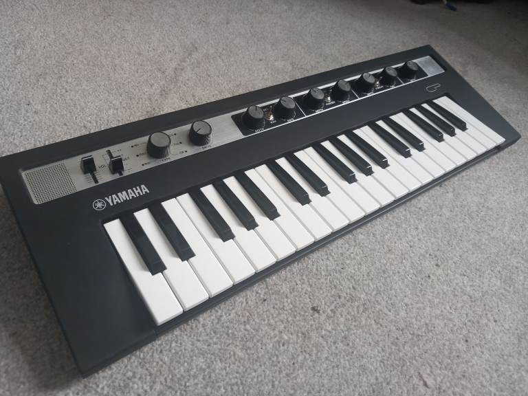 Yamaha Reface CP Electric Piano - Great Condition - Boxed