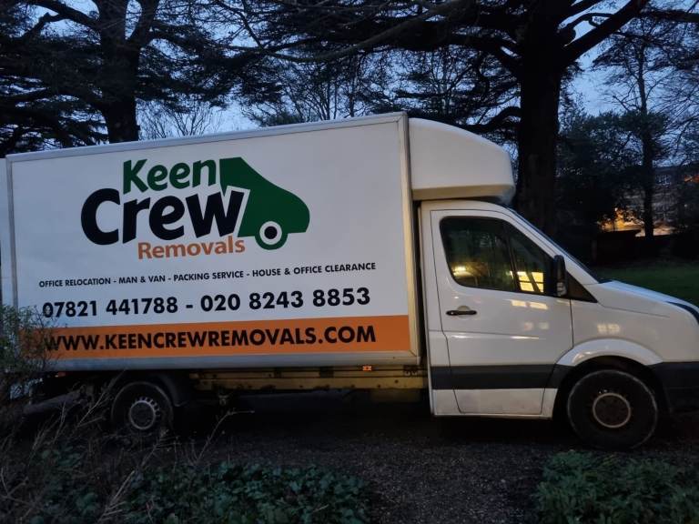 Catford LONDON HOUSE MOVING & DELIVERY SERVICE - MOVERS AND PACKERS - STUDENT - VAN AND MAN - SE6