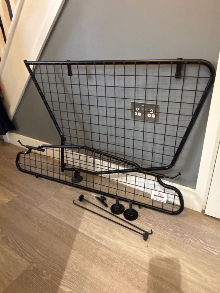 Guardsman Audi Q8 Dog Guard & Variable Boot Divider – G1533B