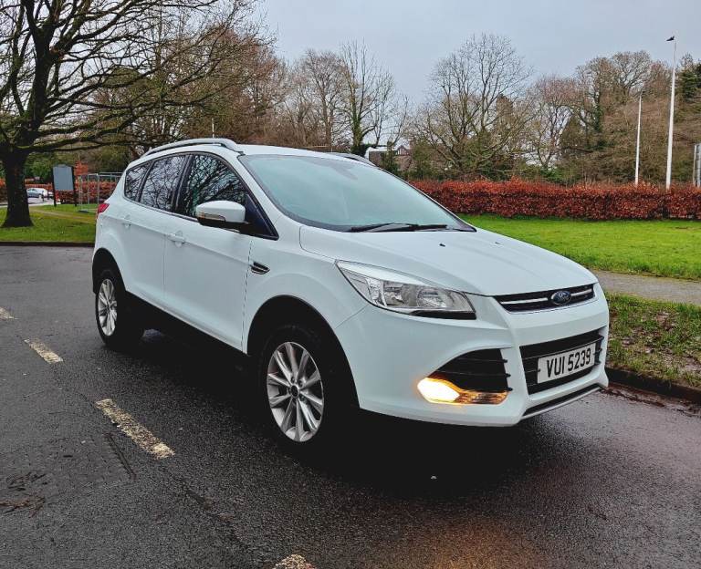 Ford, KUGA, Hatchback, 2015, Manual, 1997 (cc), 5 doors