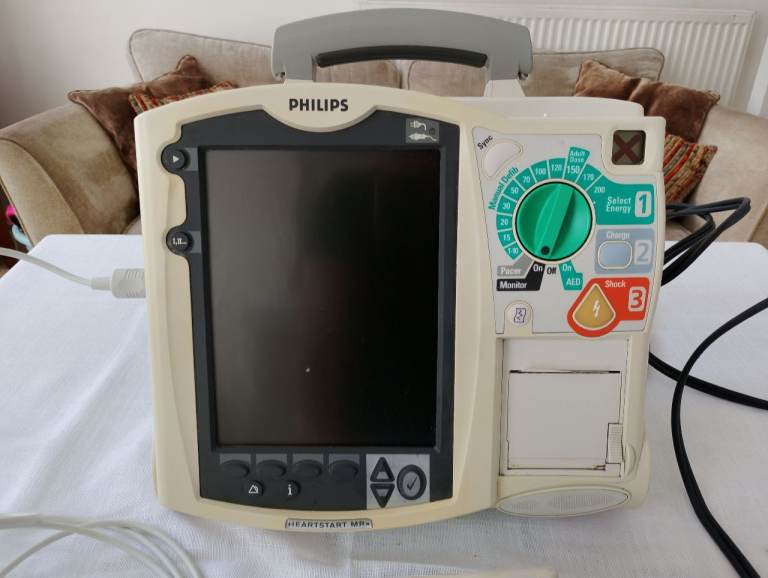 Philips HeartStart MRx Defibrillator Monitor (M3535A) + Accessories