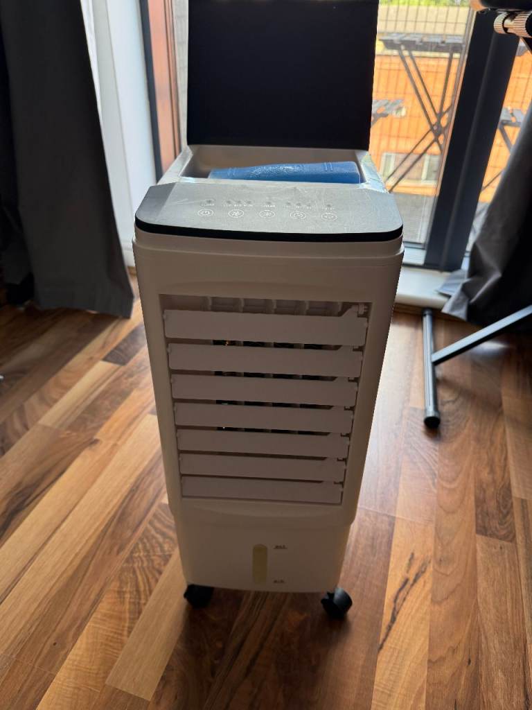 Evaporative Air Cooler 5.5L Water Tank with Ice Packs – Good Condition