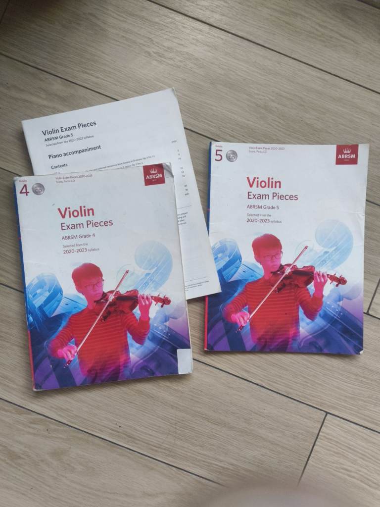 ABRSM Violin Exam Pieces Grades 4 & 5 with Piano Accompaniment