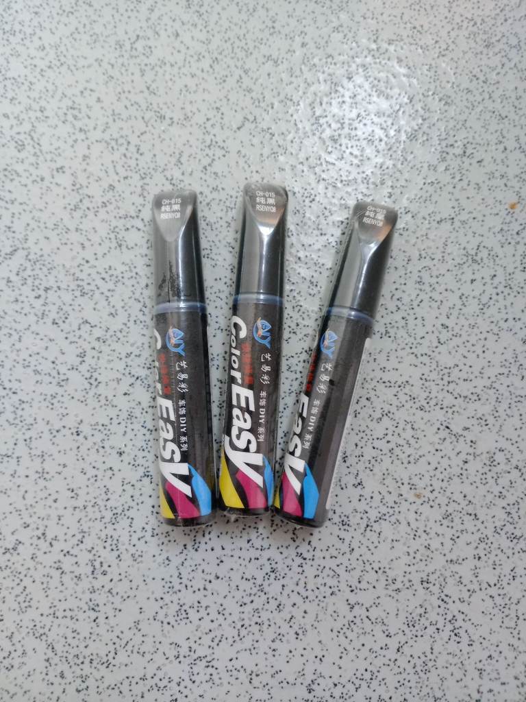Car Scratch Repair Touch up Pen Fix It (Colour Black)
