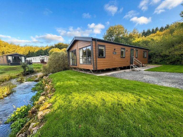 ABI Kielder twin lodge 20x 40 in Duns  - Lodge / Caravan 