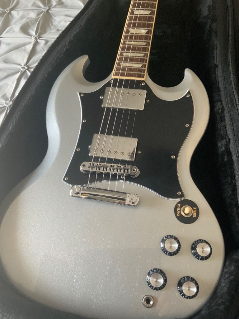 GIBSON SG STANDARD SILVERMIST 