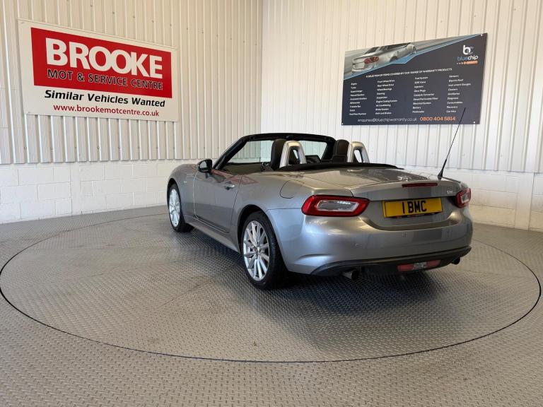2018 Fiat 124 Spider 1.4 MultiAir Lusso Euro 6 2dr CONVERTIBLE Petrol Manual