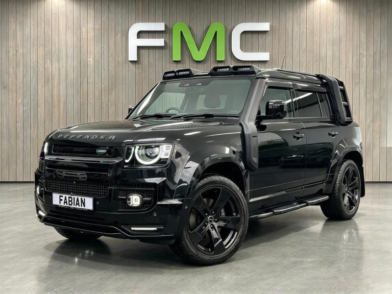 2020 Land Rover Defender 110 Comercial 3.0 SE **Mega Spec - Obsidian Wide Arch**