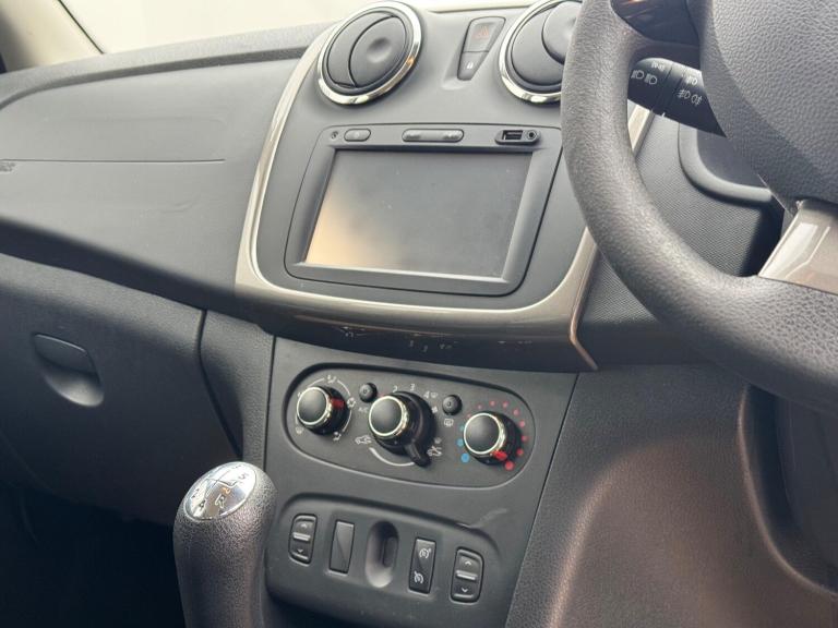 2016 Dacia Sandero Stepway 0.9 TCe Laureate Euro 6 (s/s) 5dr HATCHBACK Petrol Manual