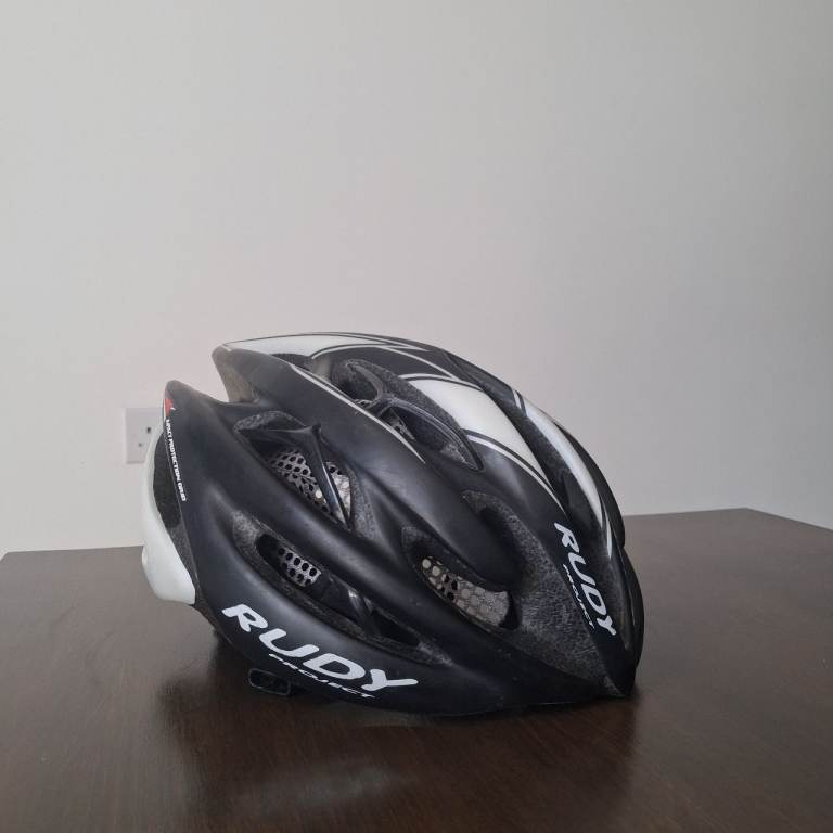 RUDY POROJECT cycle helmet