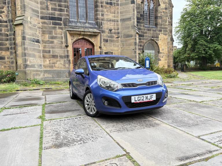 KIA RIO 2012 1.2 petrol ONLY £35 ROAD TAX 