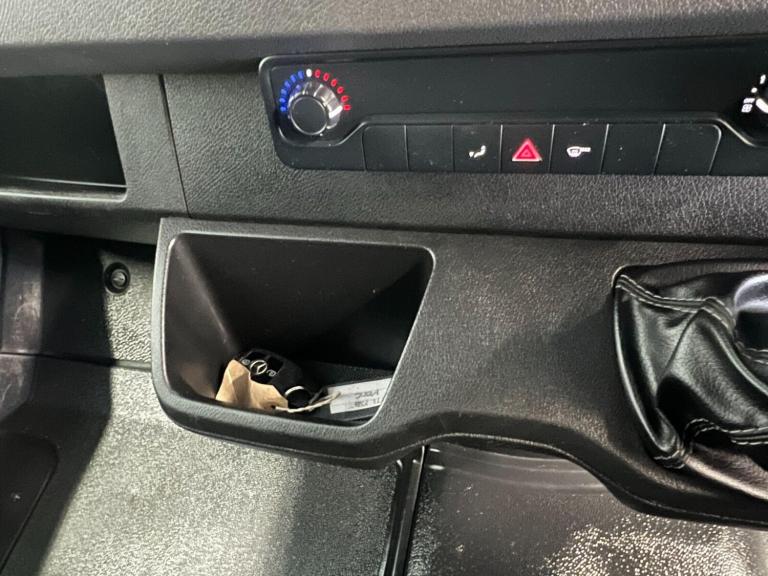 2021 Mercedes-Benz Sprinter 3.5t Progressive Crew Cab Tipper CHASSIS CAB DIESEL Manual