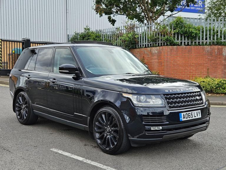 image for 2015 Land Rover Range Rover 4.4 SDV8 Vogue SE 4dr Auto ESTATE Diesel Automatic