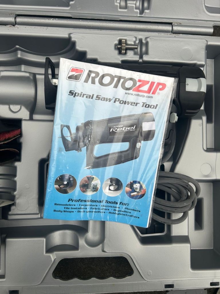 RotoZip Rebel Spiral Saw Power Tool Kit + Case & Accessories (Hardly Used)