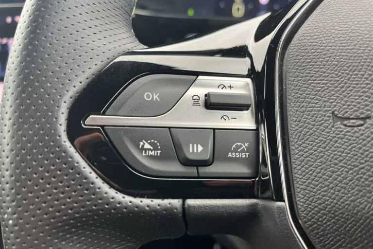 2023 Peugeot 408 1.2 PureTech GT Fastback 5dr Petrol EAT Euro 6 (s/s) (130 ps) Hatchback Petrol A...