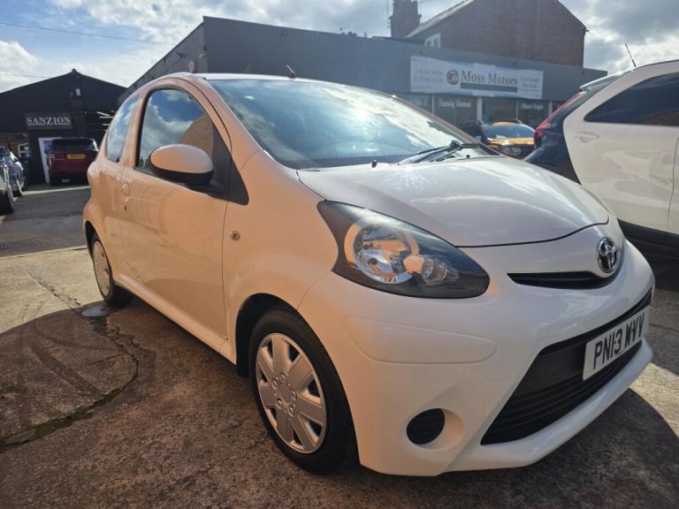 2013 Toyota AYGO 1.0 VVT-i Ice 3dr HATCHBACK PETROL Manual