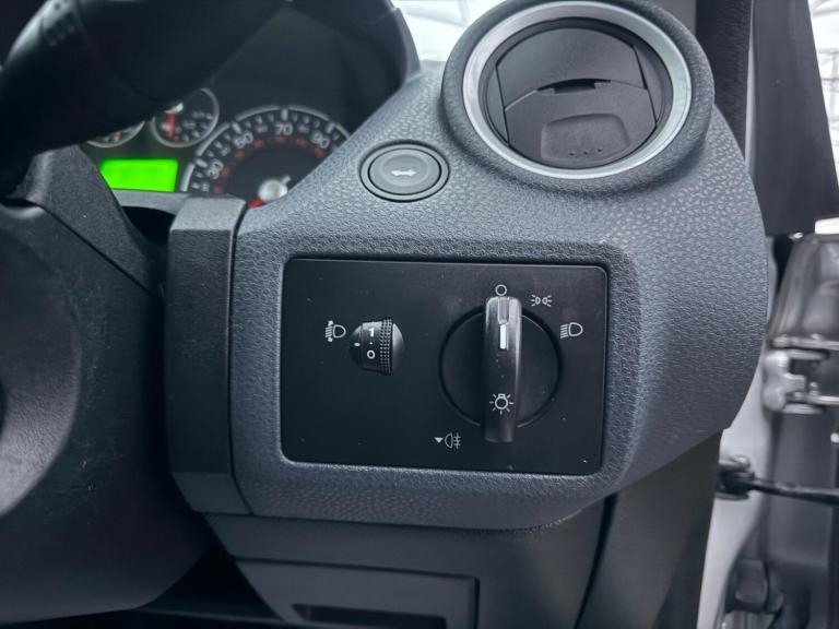 2008 Ford Fiesta 1.25 Style 5dr HATCHBACK Petrol Manual