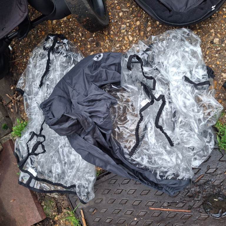 Pram and accessories 