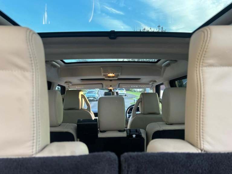  Land Rover Discovery 3 2.7 TD V6 HSE Station Wagon 5dr Diesel