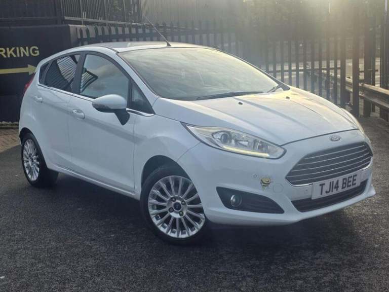 2014 Ford Fiesta FIESTA 1.0T EcoBoost Titanium Hatchback 5dr Petrol Powershift Euro 5 (100 p Hatc...