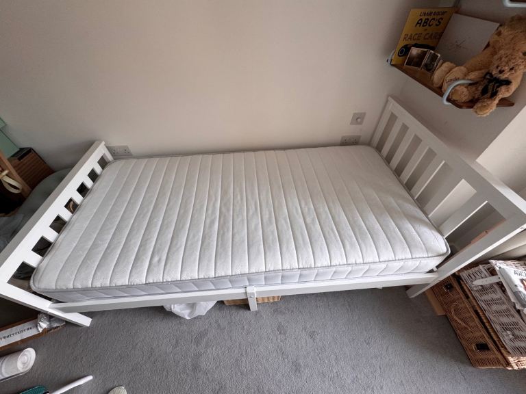 image for Perfect condition single bed and mattress