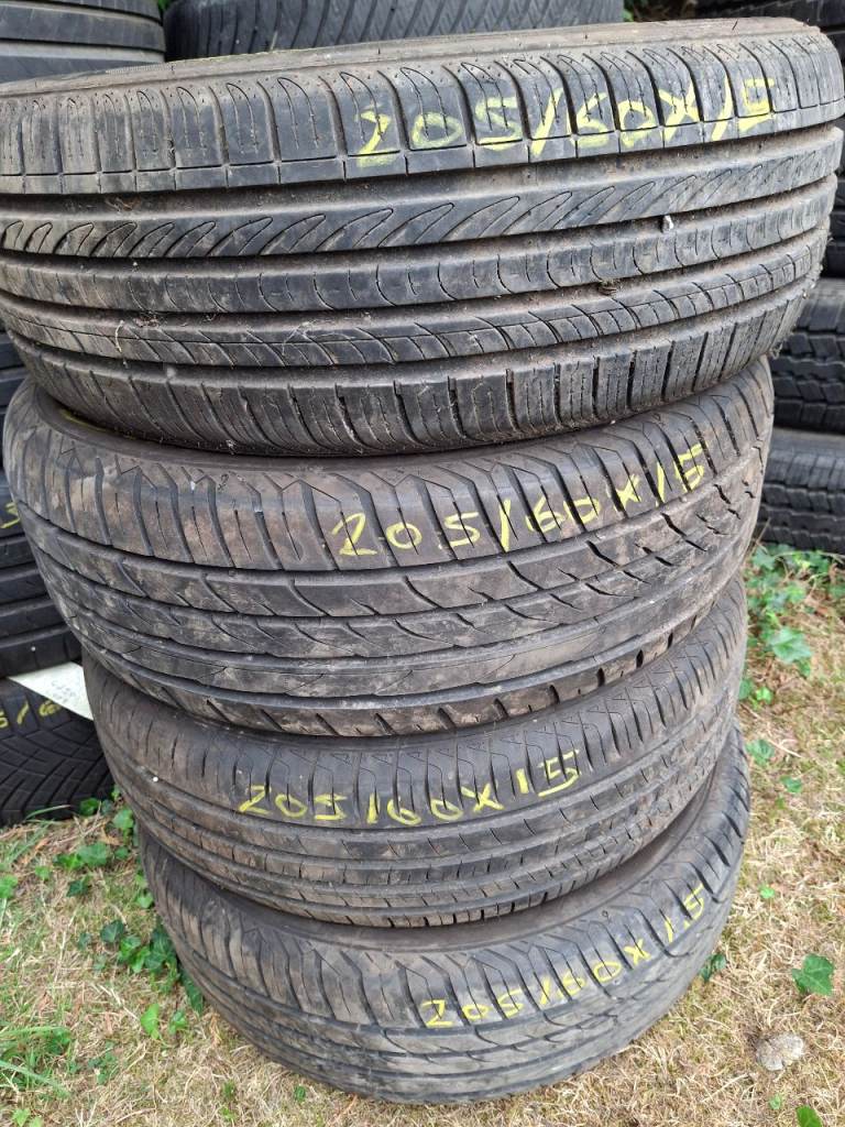 205 60 x 15 x 4 £100 the Lot Collected I Can Fit To Losse Rims Off The Car 