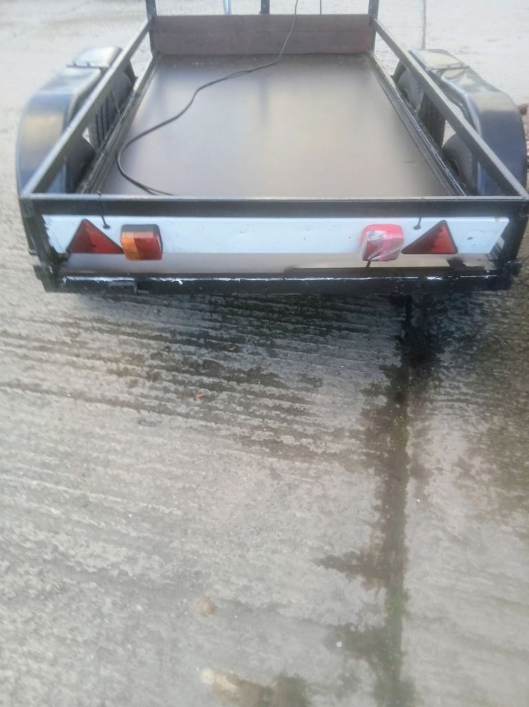 Car trailer 