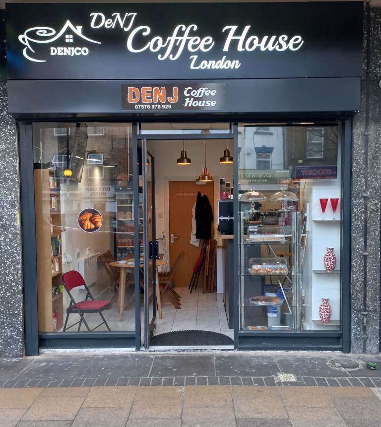 Fully Equipped Coffee Shop for 14y Lease – Prime East London Location