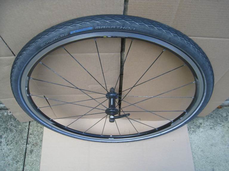 700C Shimano RS Bike Wheel with schwalbe Marathon Tyre – Front -
