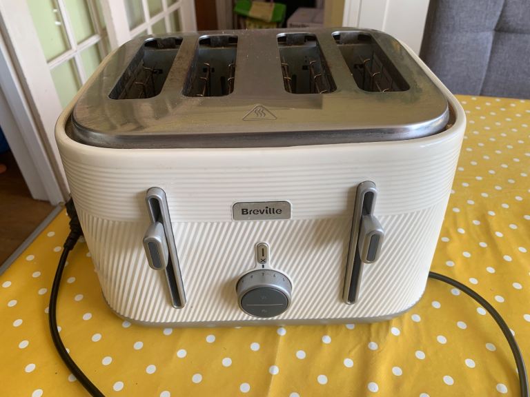 Breville toaster - cream