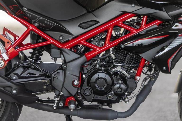 Benelli BN125cc Naked Motorcycle Learner Legal Commuter For Sale Best 125cc