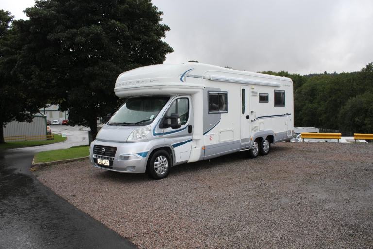 2010 "10" Reg Auto Trail Frontier Comanche Luxury 4 Berth Tag Axle Motorhome