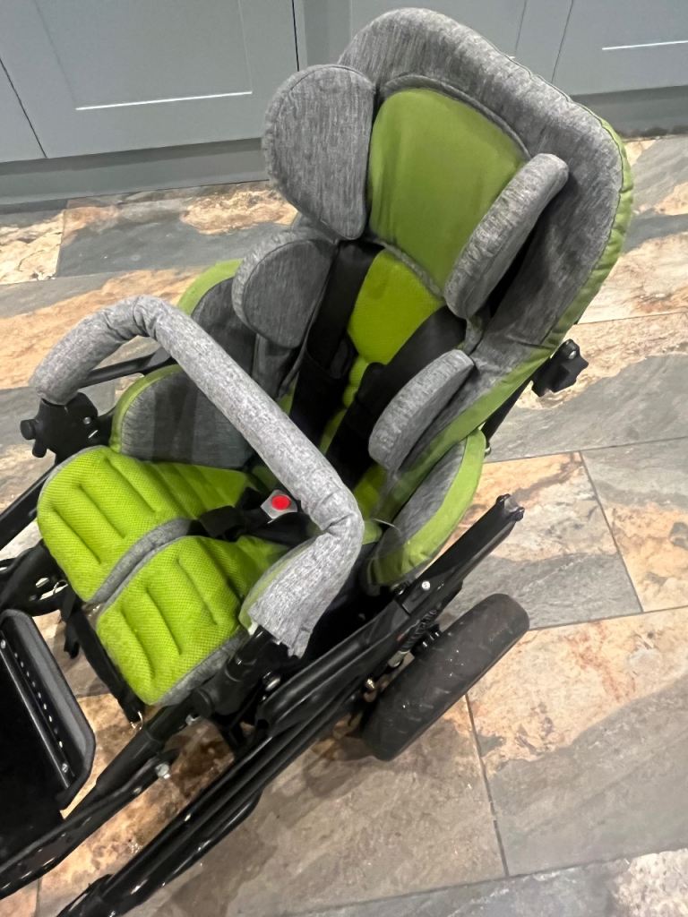 Kimba neo kids disability buggy size 1