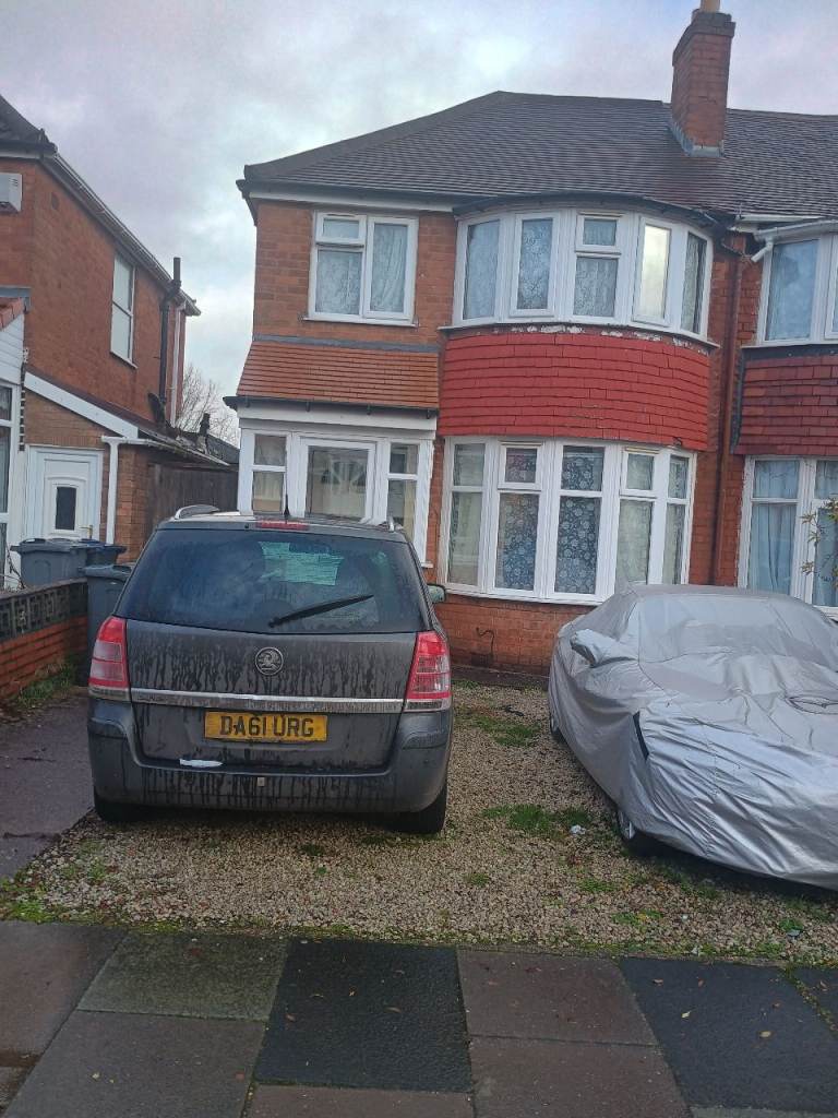 3 Bedroom Semi-detached 